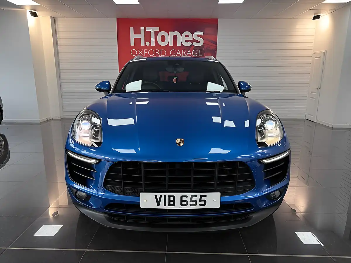 Used 2017 Porsche Macan S Blue - Interior and Exterior details 13