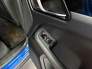 Used 2017 Porsche Macan S Blue - Interior and Exterior details 6