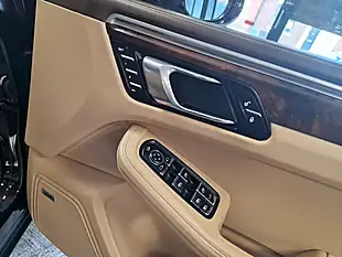 Used 2017 Porsche Macan S Brown - Interior and Exterior details 16
