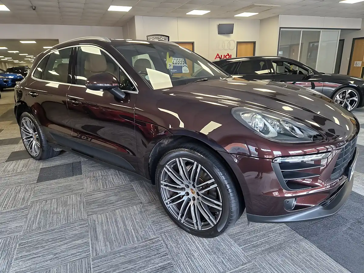 Used 2017 Porsche Macan S Brown - Interior and Exterior details 2