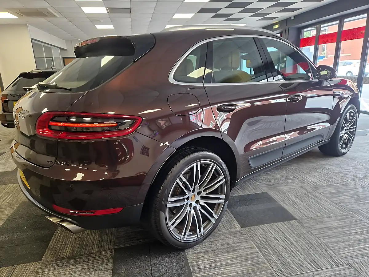 Used 2017 Porsche Macan S Brown - Interior and Exterior details 3