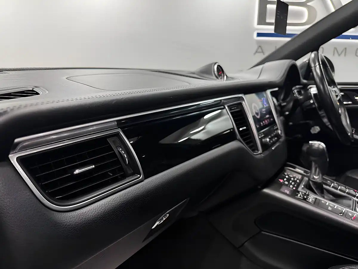 Used 2017 Porsche Macan S Grey - Interior and Exterior details 18