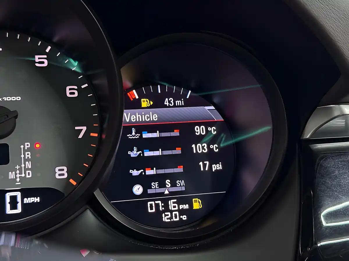 Used 2017 Porsche Macan S Grey - Interior and Exterior details 14