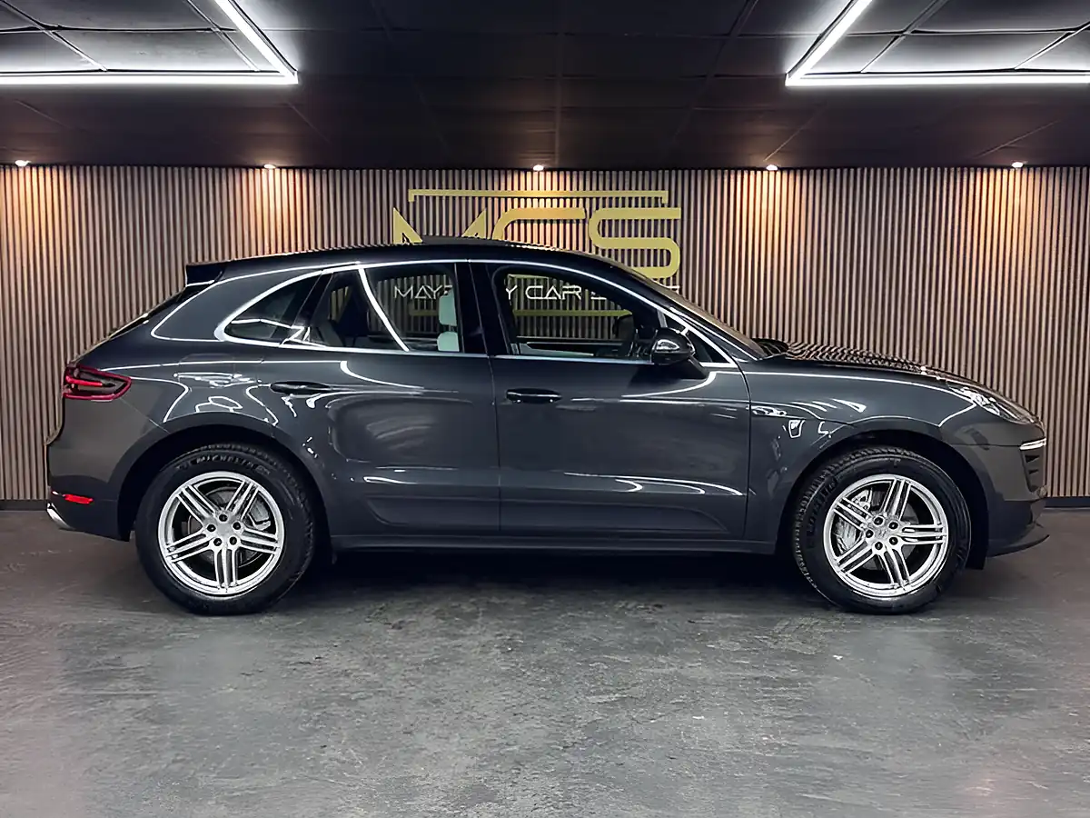 Used 2017 Porsche Macan S Grey - Interior and Exterior details 4