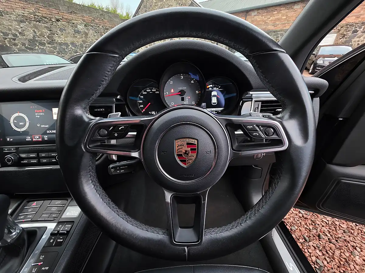 Used 2017 Porsche Macan S Jet Black Metallic - Interior and Exterior details 9