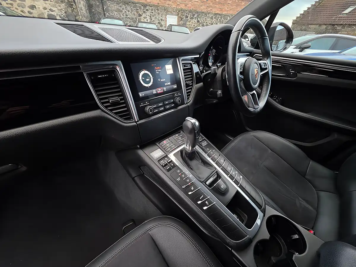 Used 2017 Porsche Macan S Jet Black Metallic - Interior and Exterior details 11