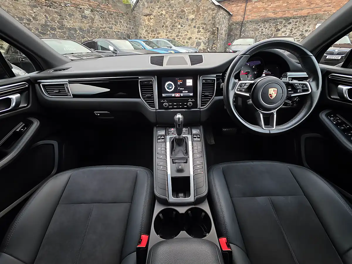 Used 2017 Porsche Macan S Jet Black Metallic - Interior and Exterior details 7