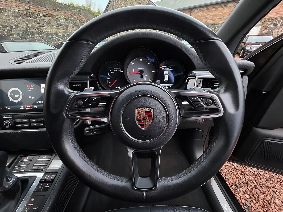 Used 2017 Porsche Macan S Jet Black Metallic - Interior and Exterior details 9