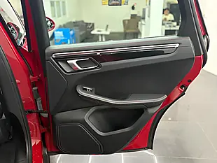 Used 2017 Porsche Macan S Pdk Red - Interior and Exterior details 12
