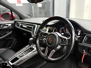 Used 2017 Porsche Macan S Pdk Red - Interior and Exterior details 14