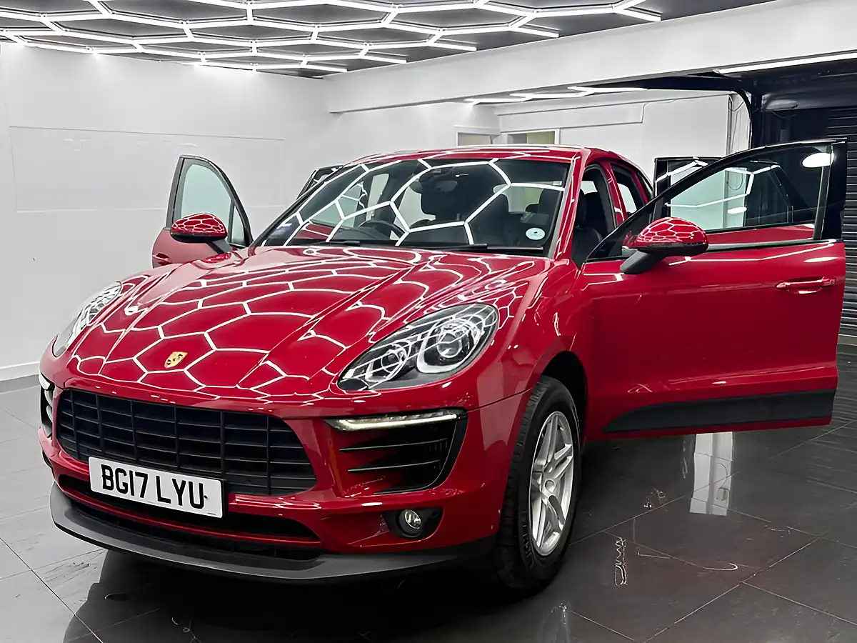 Used 2017 Porsche Macan S Pdk Red - Interior and Exterior details 7