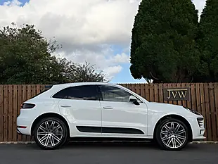Used 2017 Porsche Macan S White - Interior and Exterior details 12