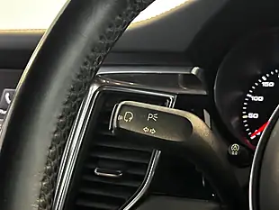 Used 2017 Porsche Macan White - Interior and Exterior details 16