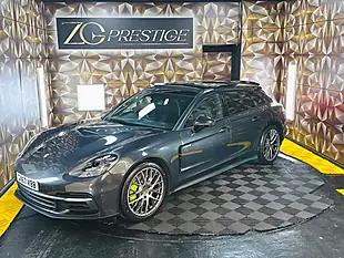 Used 2017 Porsche Panamera 4 Sport Turismo Grey - Interior and Exterior details 15