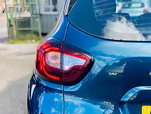 Used 2017 Renault Captur Dynamique Nav Blue - Interior and Exterior details 10