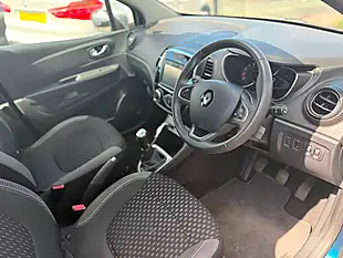Used 2017 Renault Captur Dynamique Nav Blue - Interior and Exterior details 19