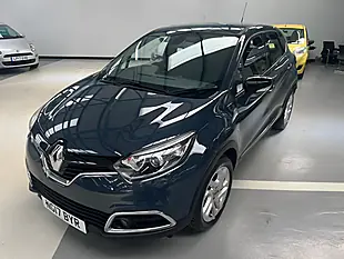 Used 2017 Renault Captur Dynamique Nav Blue - Interior and Exterior details 3