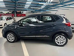 Used 2017 Renault Captur Dynamique Nav Blue - Interior and Exterior details 6