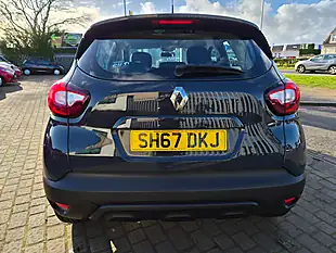 Used 2017 Renault Captur Dynamique Nav Boston Blue - Interior and Exterior details 5