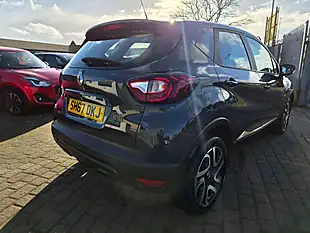 Used 2017 Renault Captur Dynamique Nav Boston Blue - Interior and Exterior details 6
