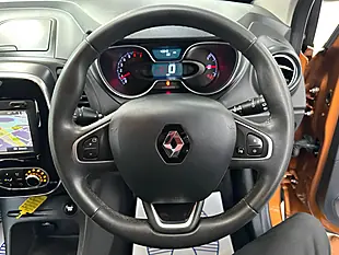 Used 2017 Renault Captur Dynamique Nav Desert Orange - Interior and Exterior details 12