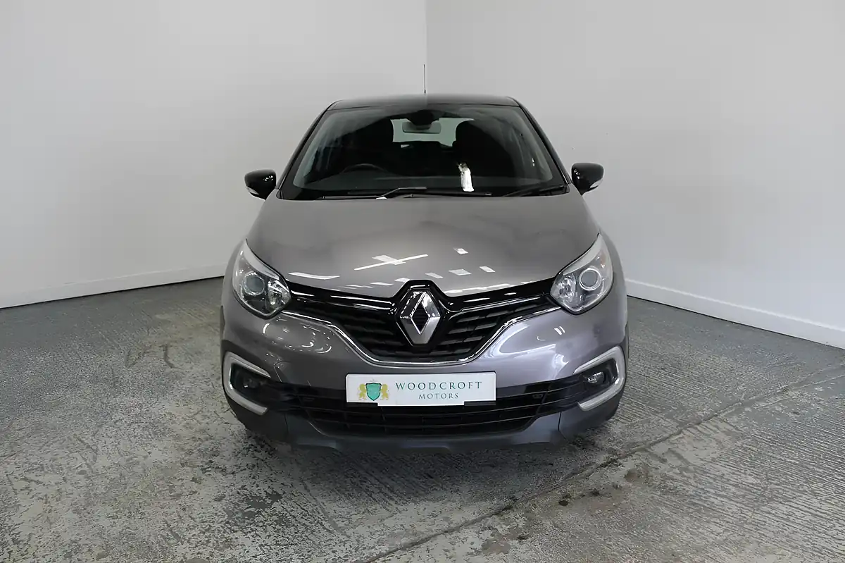 Used 2017 Renault Captur Dynamique Nav Grey - Interior and Exterior details 10