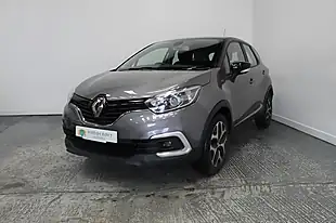 Used 2017 Renault Captur Dynamique Nav Grey - Interior and Exterior details 3