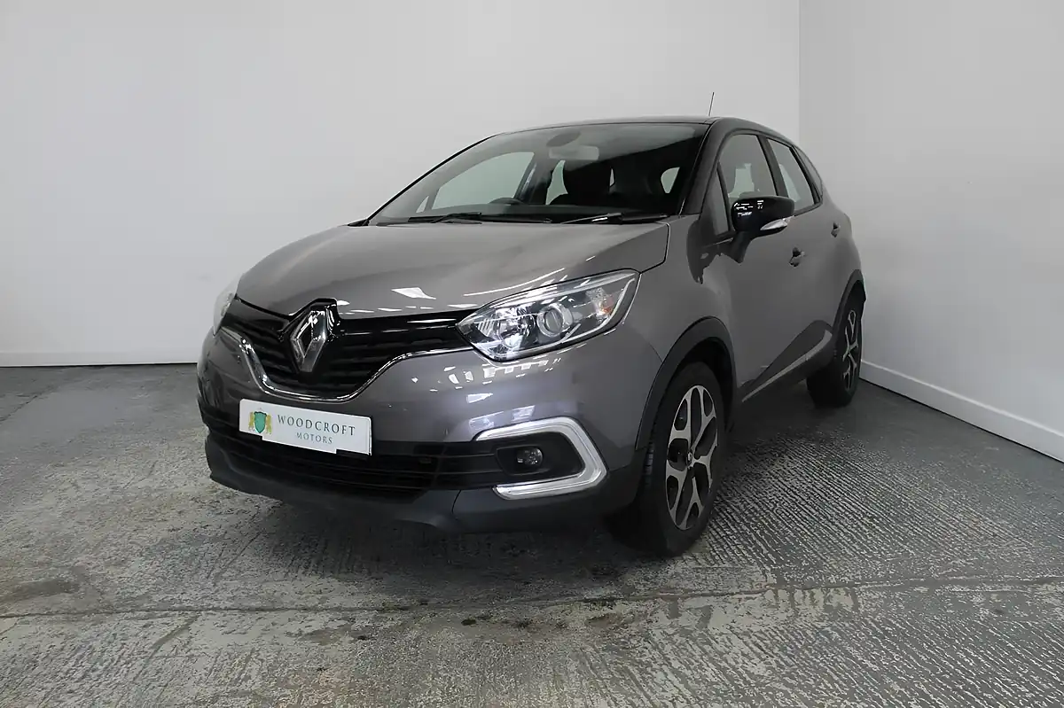 Used 2017 Renault Captur Dynamique Nav Grey - Interior and Exterior details 3