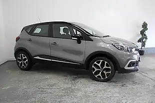 Used 2017 Renault Captur Dynamique Nav Grey - Interior and Exterior details 4