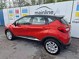 Used 2017 Renault Captur Dynamique Nav Red - Interior and Exterior details 11