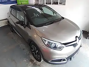 Used 2017 Renault Captur Dynamique S Medianav Beige - Interior and Exterior details 4