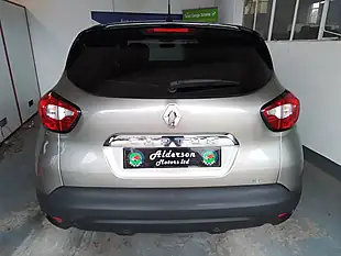 Used 2017 Renault Captur Dynamique S Medianav Beige - Interior and Exterior details 5