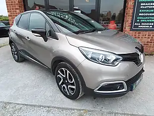 Used 2017 Renault Captur Dynamique S Medianav Beige - Interior and Exterior details 8