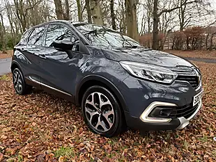 Used 2017 Renault Captur Dynamique S Nav Blue - Interior and Exterior details 6