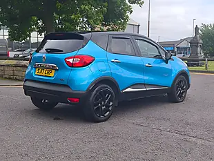 Used 2017 Renault Captur Dynamique S Nav Blue - Interior and Exterior details 13