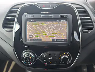 Used 2017 Renault Captur Dynamique S Nav Blue - Interior and Exterior details 16