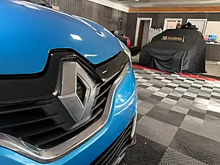 Used 2017 Renault Captur Dynamique S Nav Blue - Interior and Exterior details 12