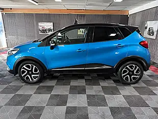 Used 2017 Renault Captur Dynamique S Nav Blue - Interior and Exterior details 5