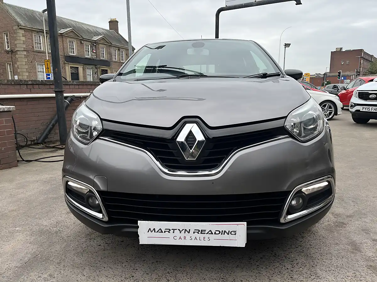 Used 2017 Renault Captur Dynamique S Nav Grey - Interior and Exterior details 4