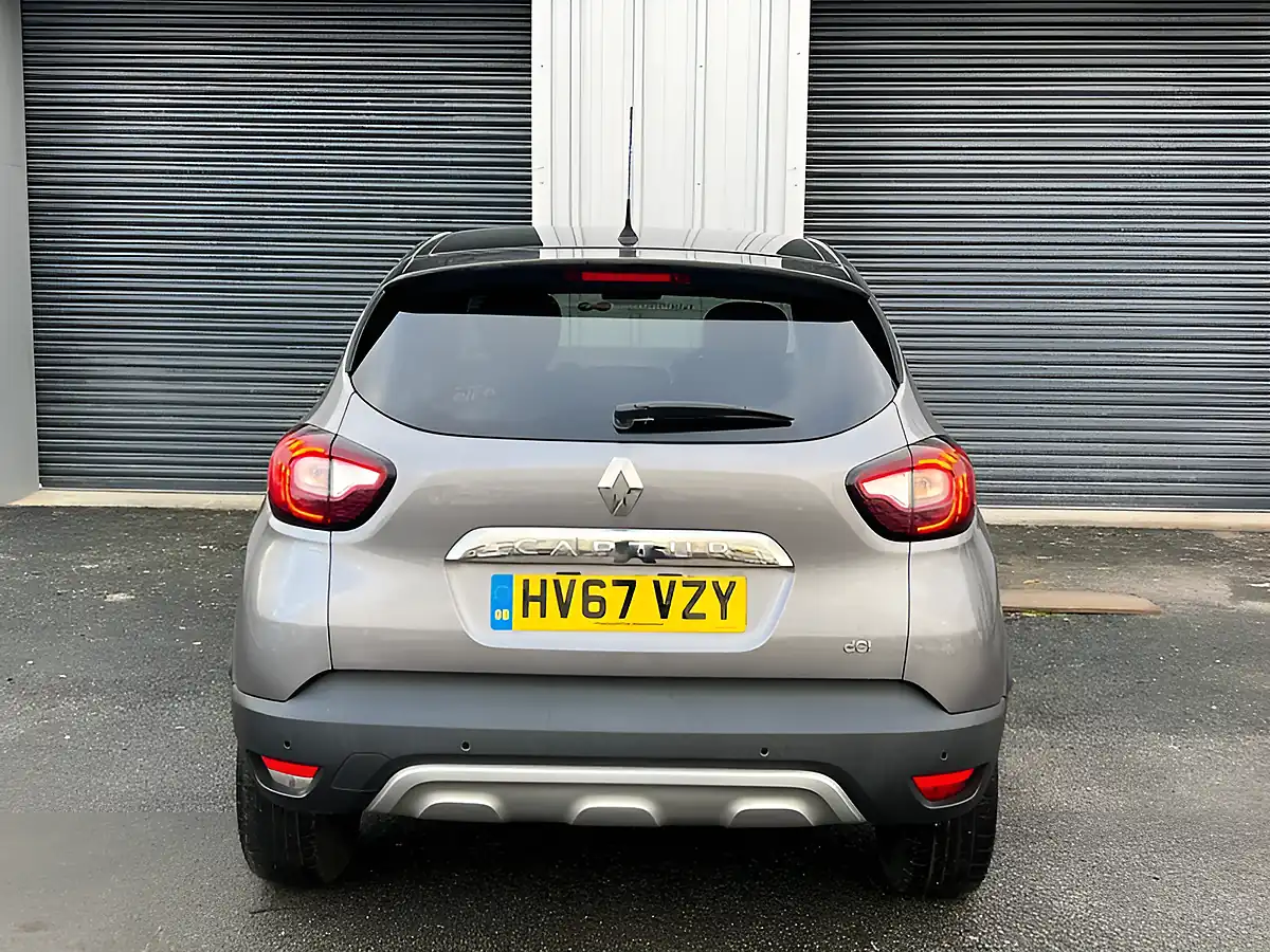 Used 2017 Renault Captur Dynamique S Nav Grey - Interior and Exterior details 13