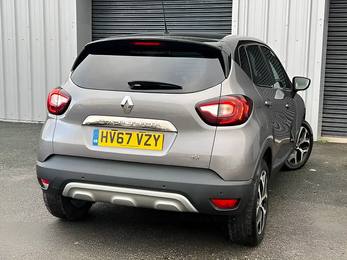 Used 2017 Renault Captur Dynamique S Nav Grey - Interior and Exterior details 15