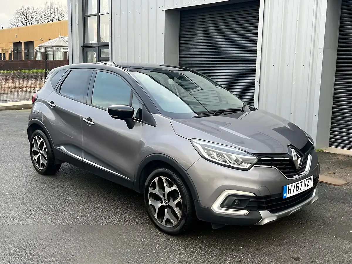 Used 2017 Renault Captur Dynamique S Nav Grey - Interior and Exterior details 2