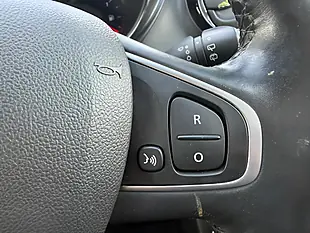 Used 2017 Renault Captur Dynamique S Nav Metallic Red - Interior and Exterior details 16