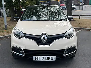 Used 2017 Renault Captur Dynamique S Nav Metallic Red - Interior and Exterior details 2