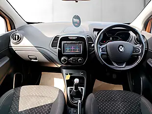 Used 2017 Renault Captur Dynamique S Nav Orange - Interior and Exterior details 9