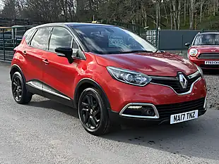 Used 2017 Renault Captur Dynamique S Nav Red - Interior and Exterior details 3