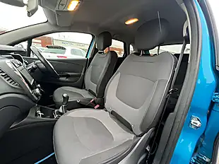 Used 2017 Renault Captur Dynamique S Nav Tahoe Blue - Interior and Exterior details 20