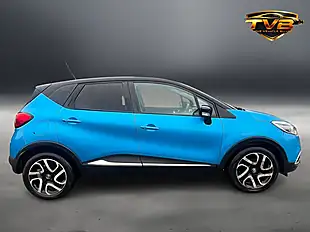 Used 2017 Renault Captur Dynamique S Nav Tahoe Blue - Interior and Exterior details 4