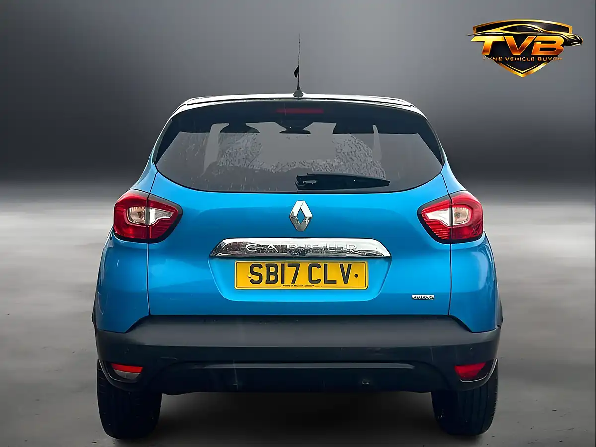 Used 2017 Renault Captur Dynamique S Nav Tahoe Blue - Interior and Exterior details 7