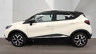 Used 2017 Renault Captur Dynamique S Nav White - Interior and Exterior details 6